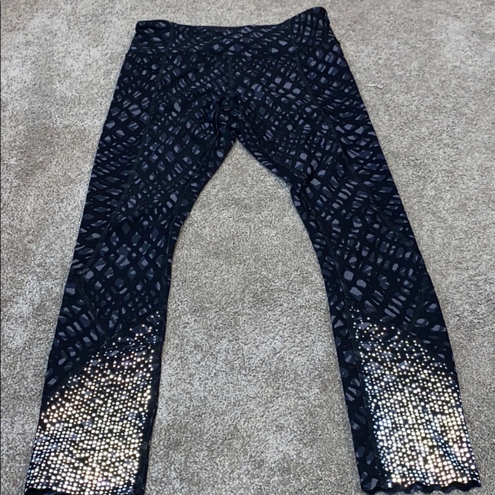 Printed Lululemon size 4 leggings